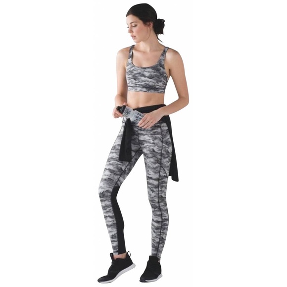 Lululemon
Leggings🖤 - Picture 1 of 7